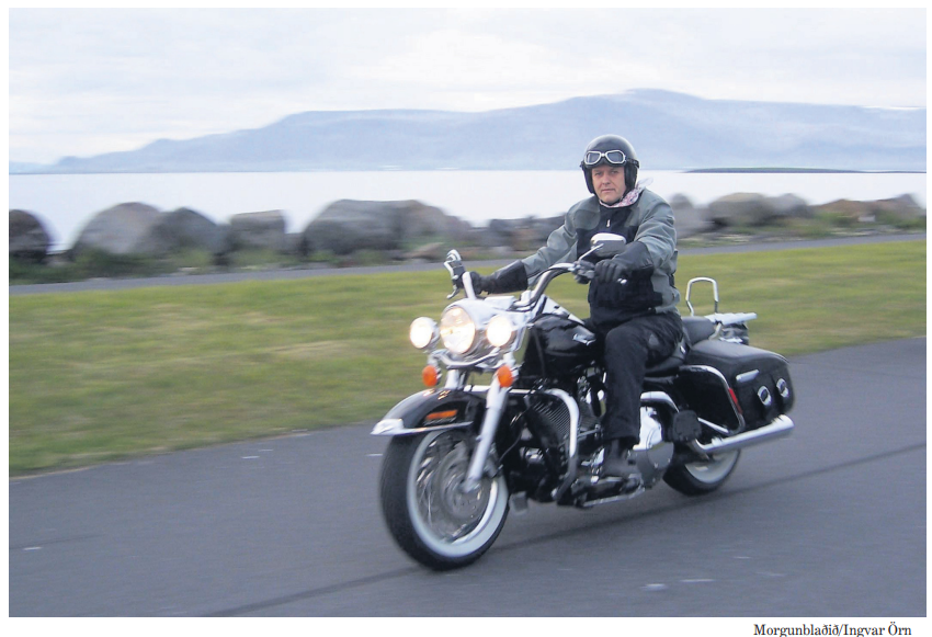 Hvers vegna heilsast mótorhjólafólk þegar það mætist á vegum?